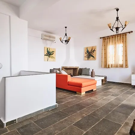 Naousa Villas